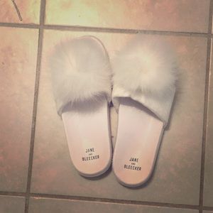 White Pom Pom slides